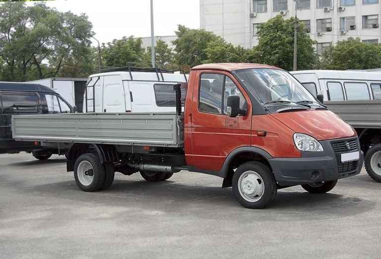 Заказ машины для перевозки груза из Евпатории в Сочи