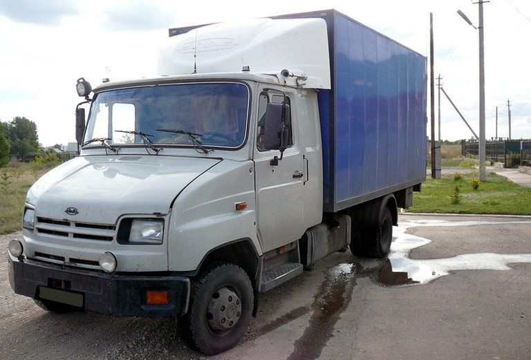 Заказ авто для доставки вещей : Диван-кровать по Новороссийску