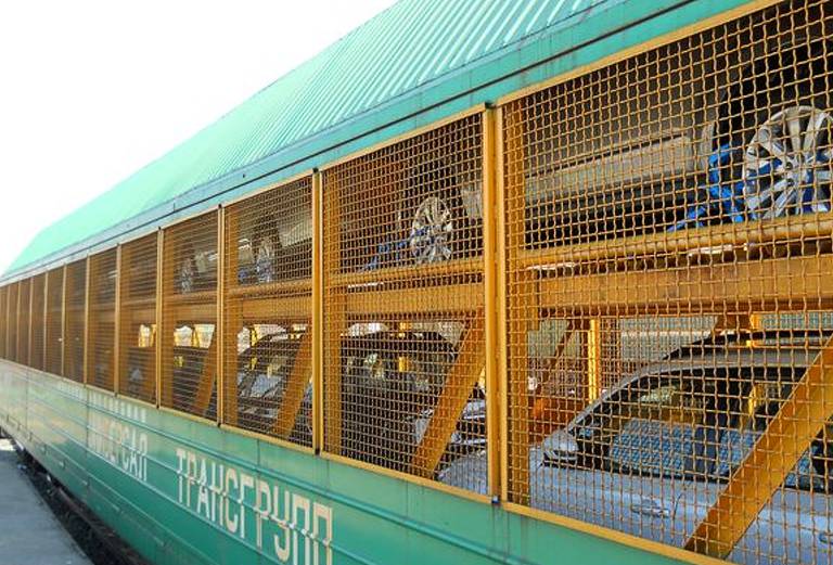 Железнодорожные перевозки автомобиля сеткой из Красноярска в Катанию